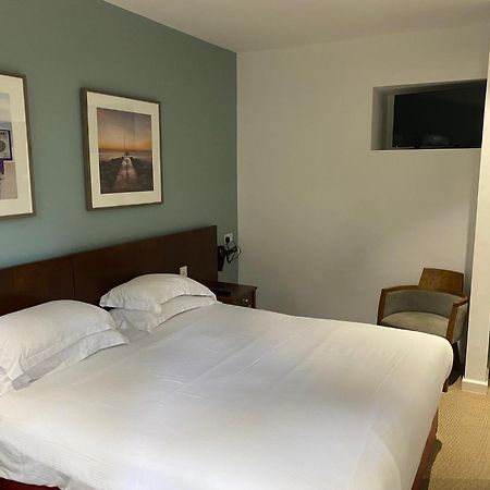 The Lodge At Meyrick Park Bournemouth Bagian luar foto