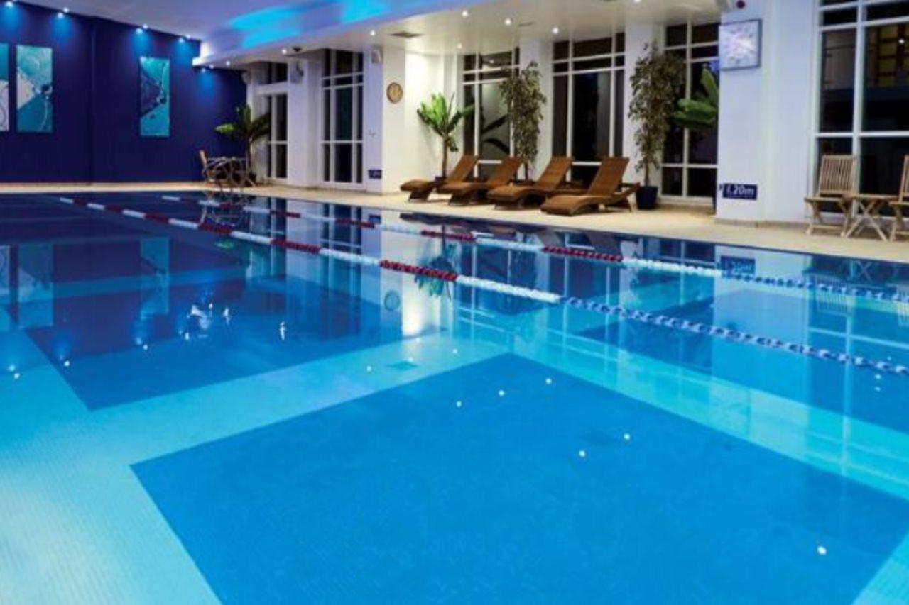 The Lodge At Meyrick Park Bournemouth Bagian luar foto