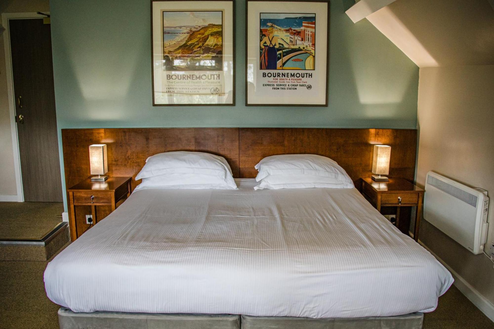 The Lodge At Meyrick Park Bournemouth Bagian luar foto